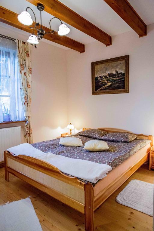 Willa Nad Popradem Bed & Breakfast Piwniczna-Zdroj Ngoại thất bức ảnh